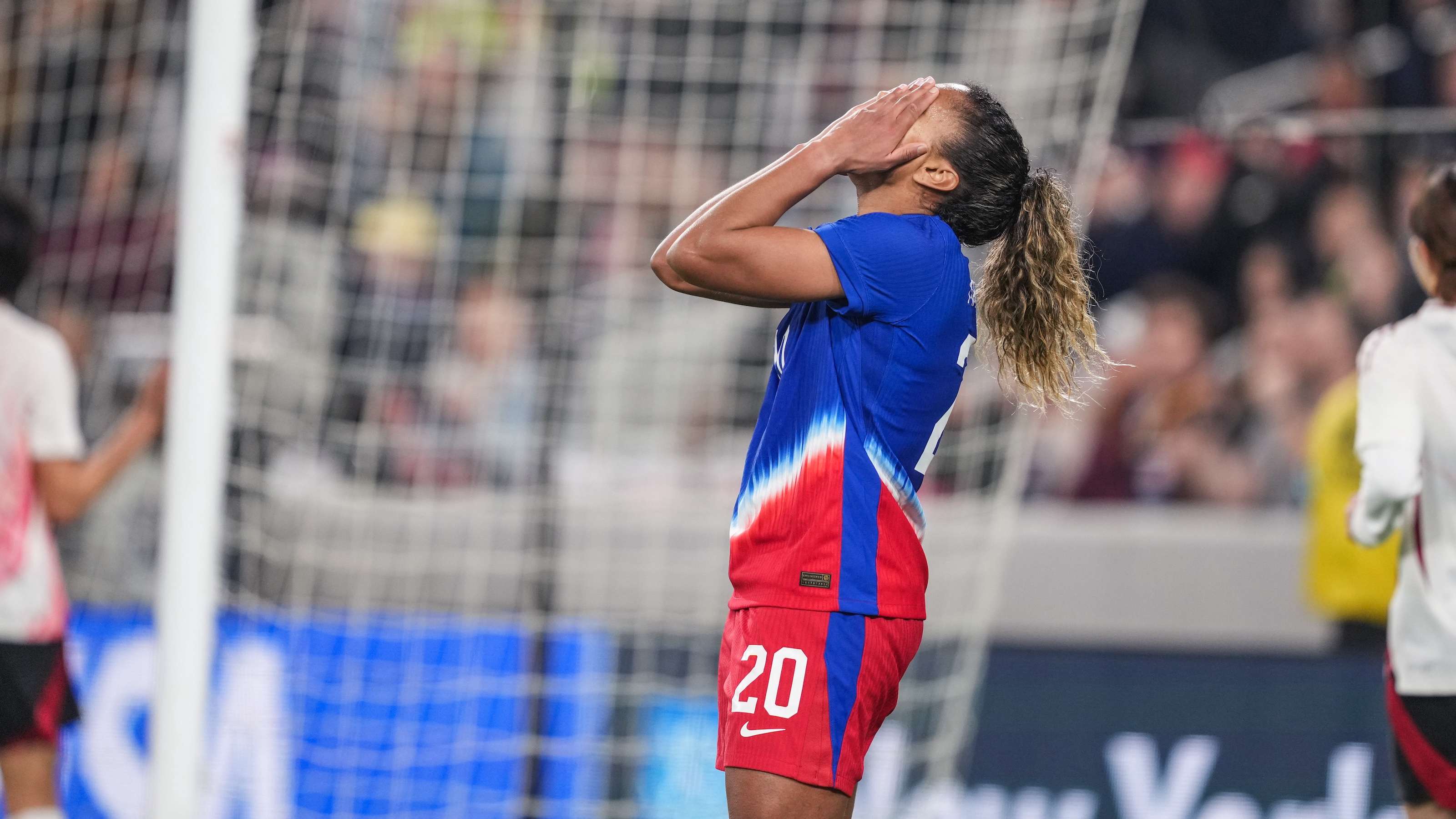 为他的个人 为他的个人